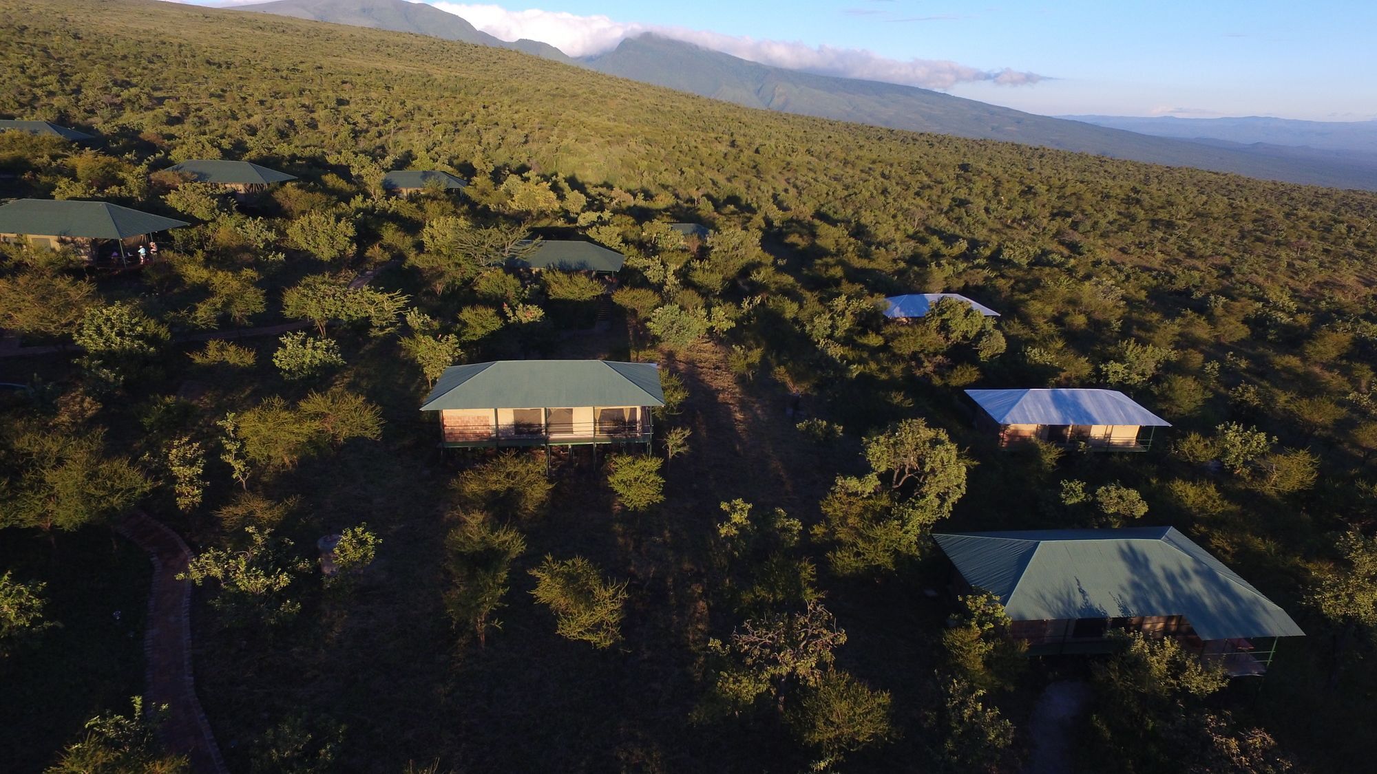 Отель Ngorongoro Wild Camps Экстерьер фото